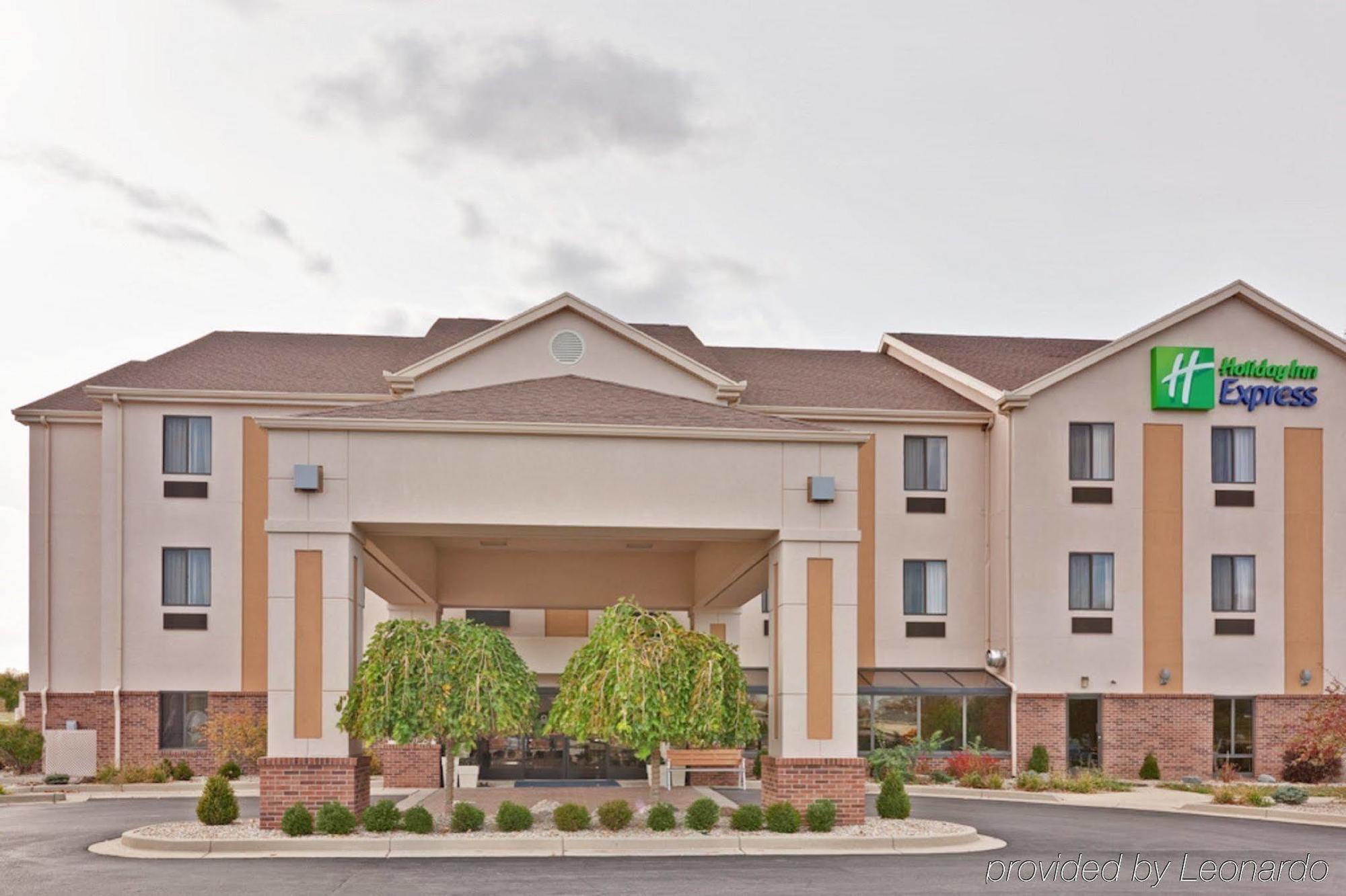 Express & Brookville, An Ihg Hotel 2*
