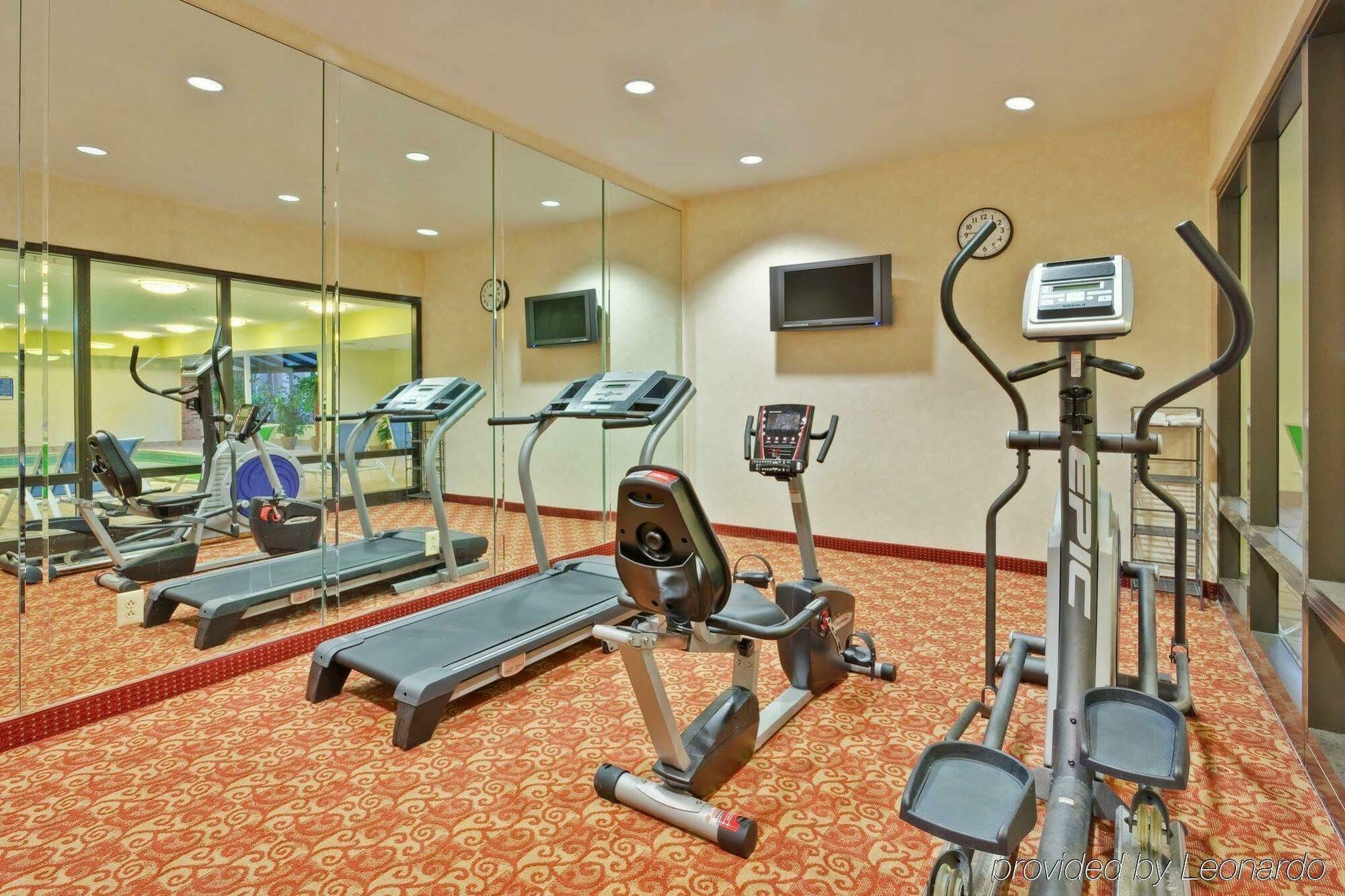 Express & Brookville, An Ihg Hotel