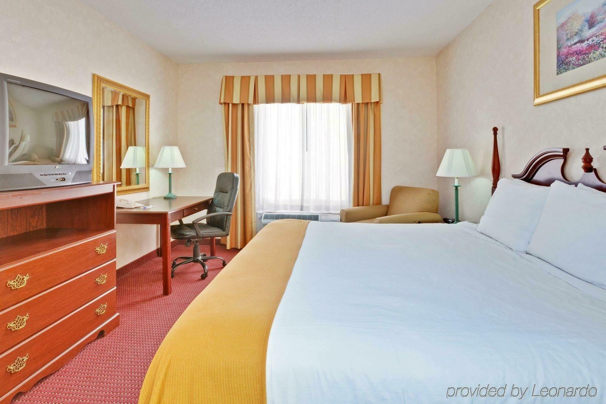 Express & Brookville, An Ihg